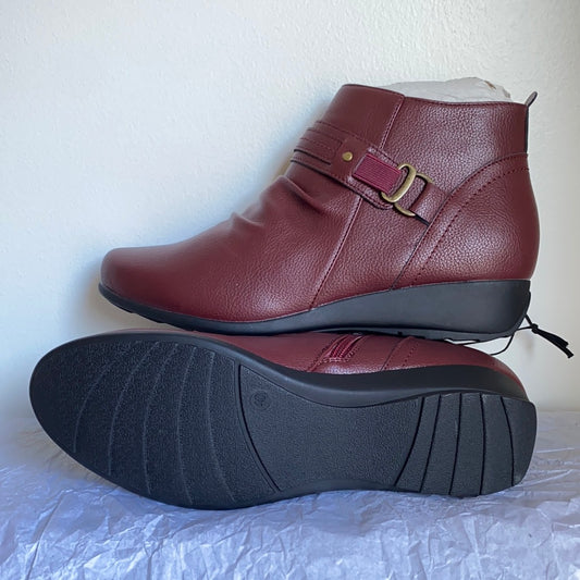 Rivers Burgundy Short Boot (Size 40)