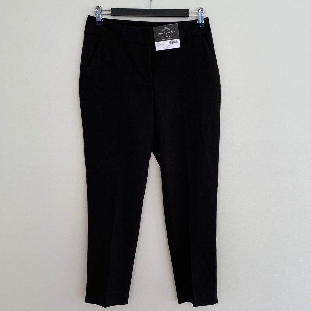 Dorothy Perkins Ankle Grazer Black Pants Size UK6