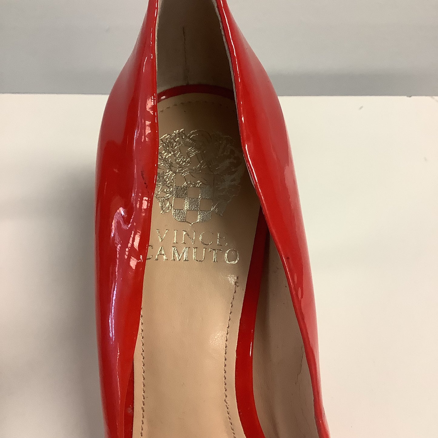Vince Camuto Red Heels Size 9M/39